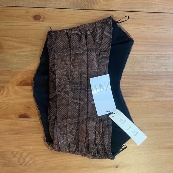 Zara corset style mesh snake print top, corset style - Picture 2 of 2